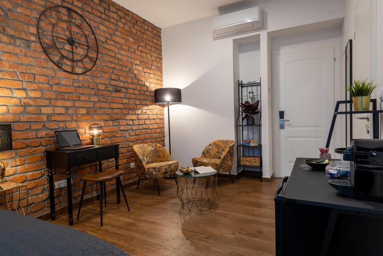 Brickwall Apartments Zágráb Kültér fotó