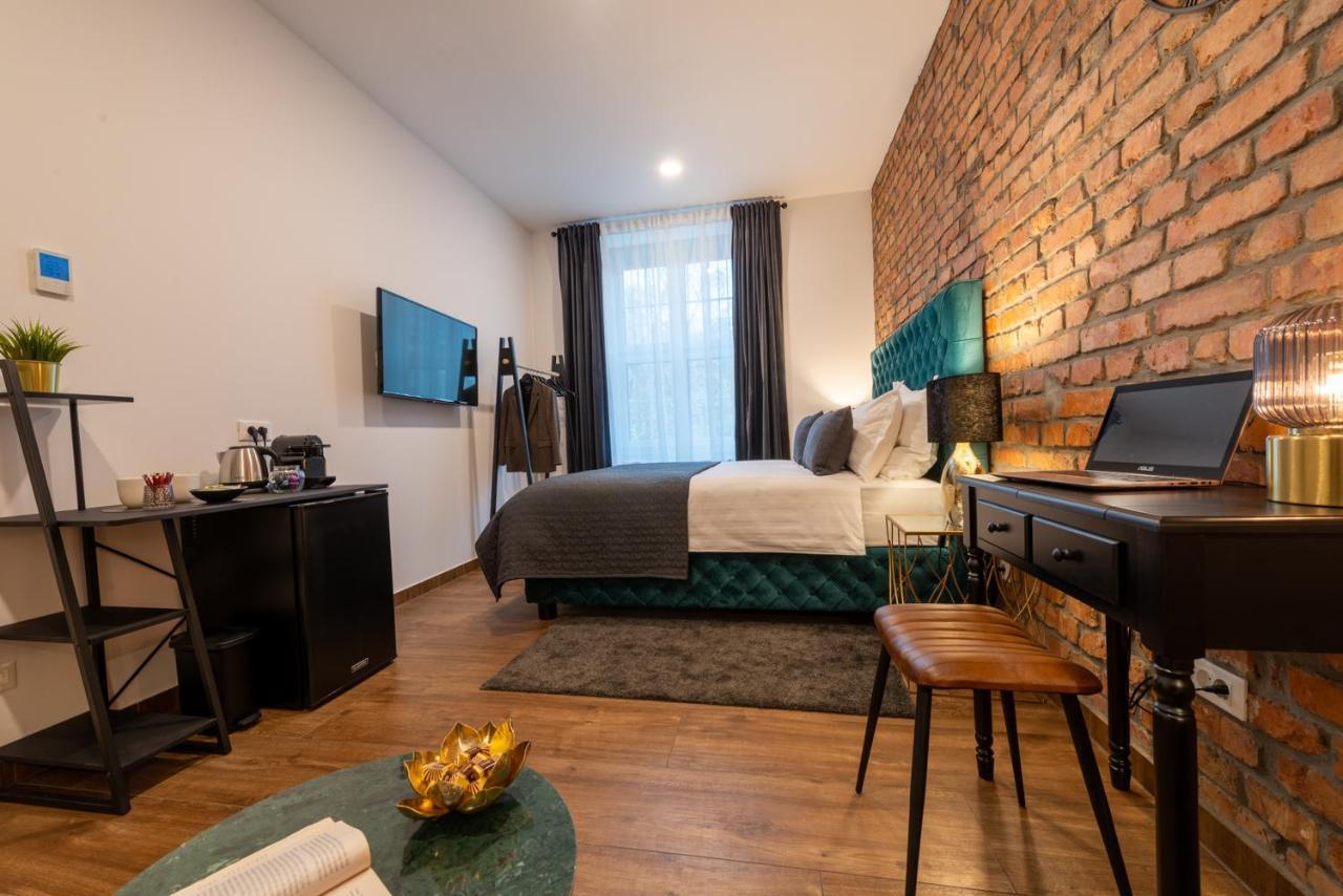 Brickwall Apartments Zágráb Kültér fotó