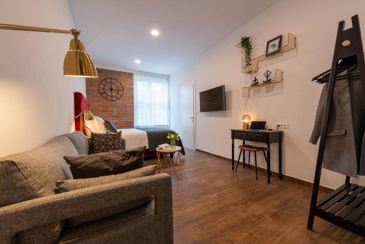 Brickwall Apartments Zágráb Kültér fotó