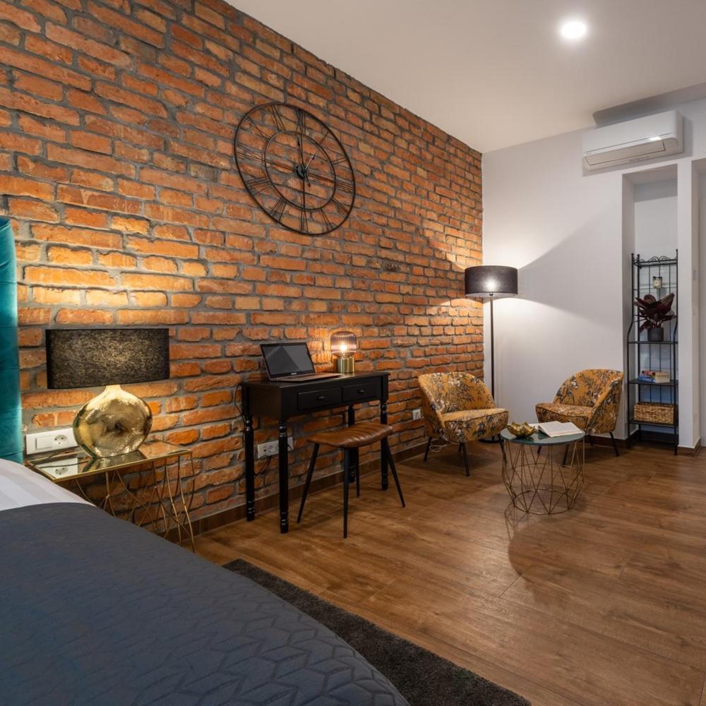 Brickwall Apartments Zágráb Szoba fotó